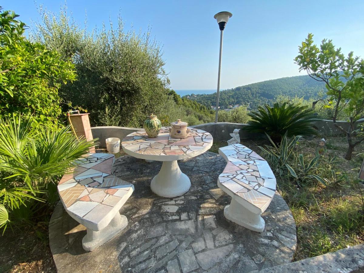 Villa Pineta San Menaio Luaran gambar